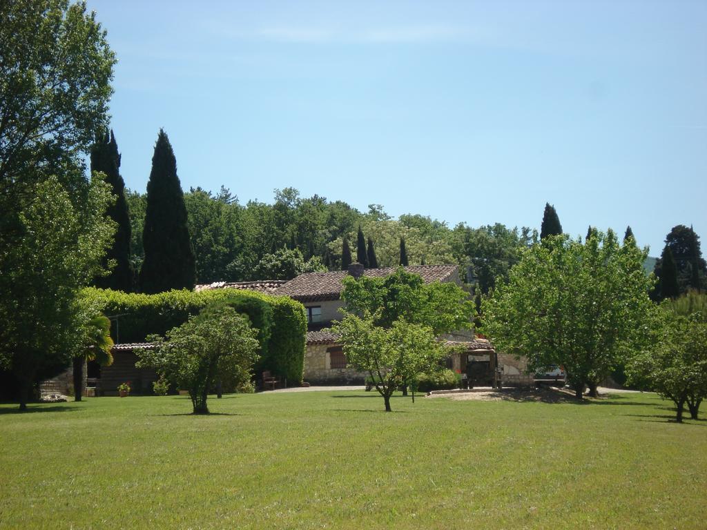 Chambres D'Hotes La Chabriere Cliousclat エクステリア 写真